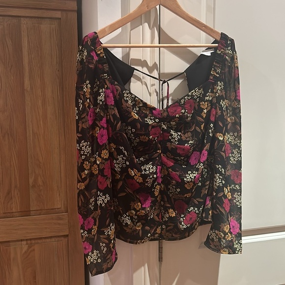 Nwot ASTR THE LABEL XL sweetheart floral blouse - Picture 3 of 9